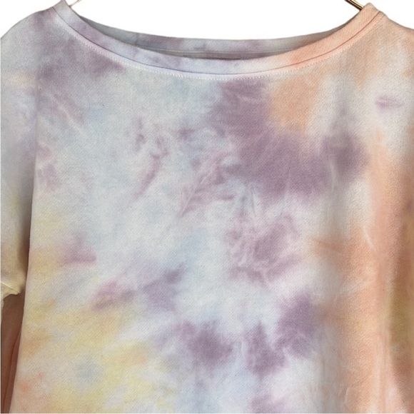 Betsey Johnson Performance Pastel Color Tie Dye Lightweight Sweatshirt - Picture 4 of 9